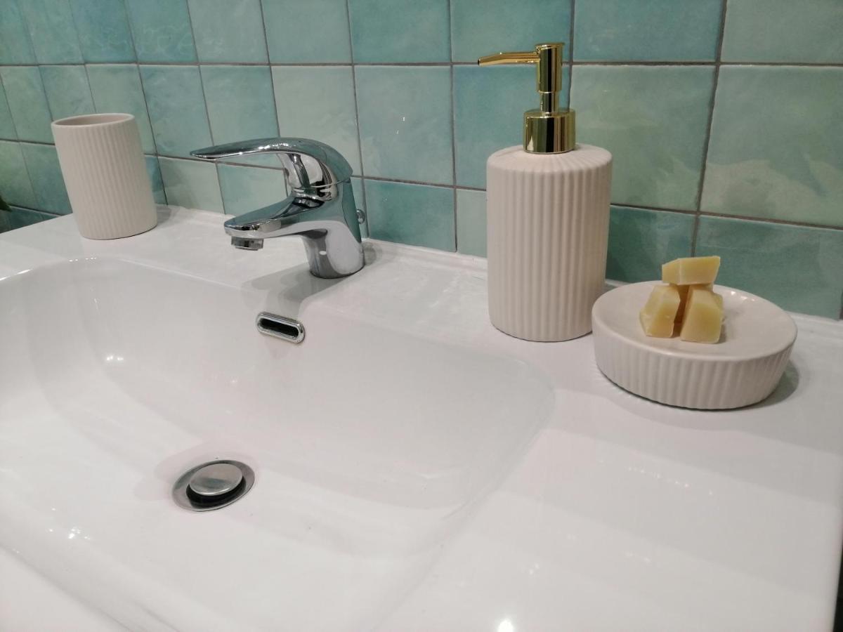 Appartamento Lungo Fiume トリノ エクステリア 写真